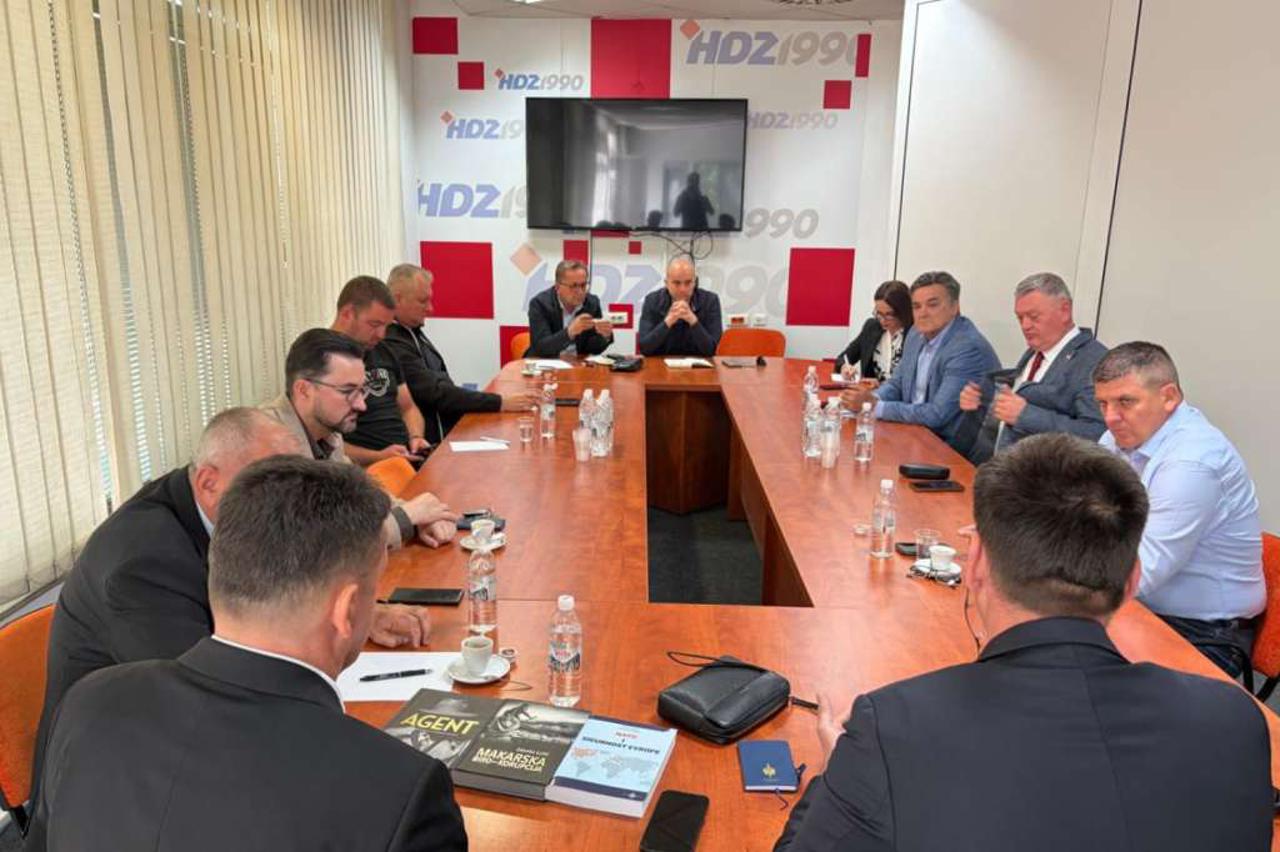 Hrvatske stranke - 'Petorka'