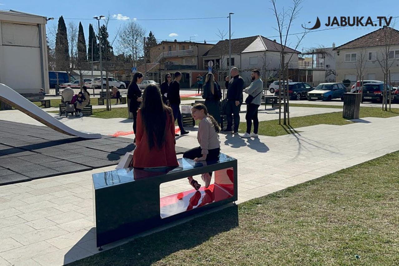 Pametna klupa ljubuški