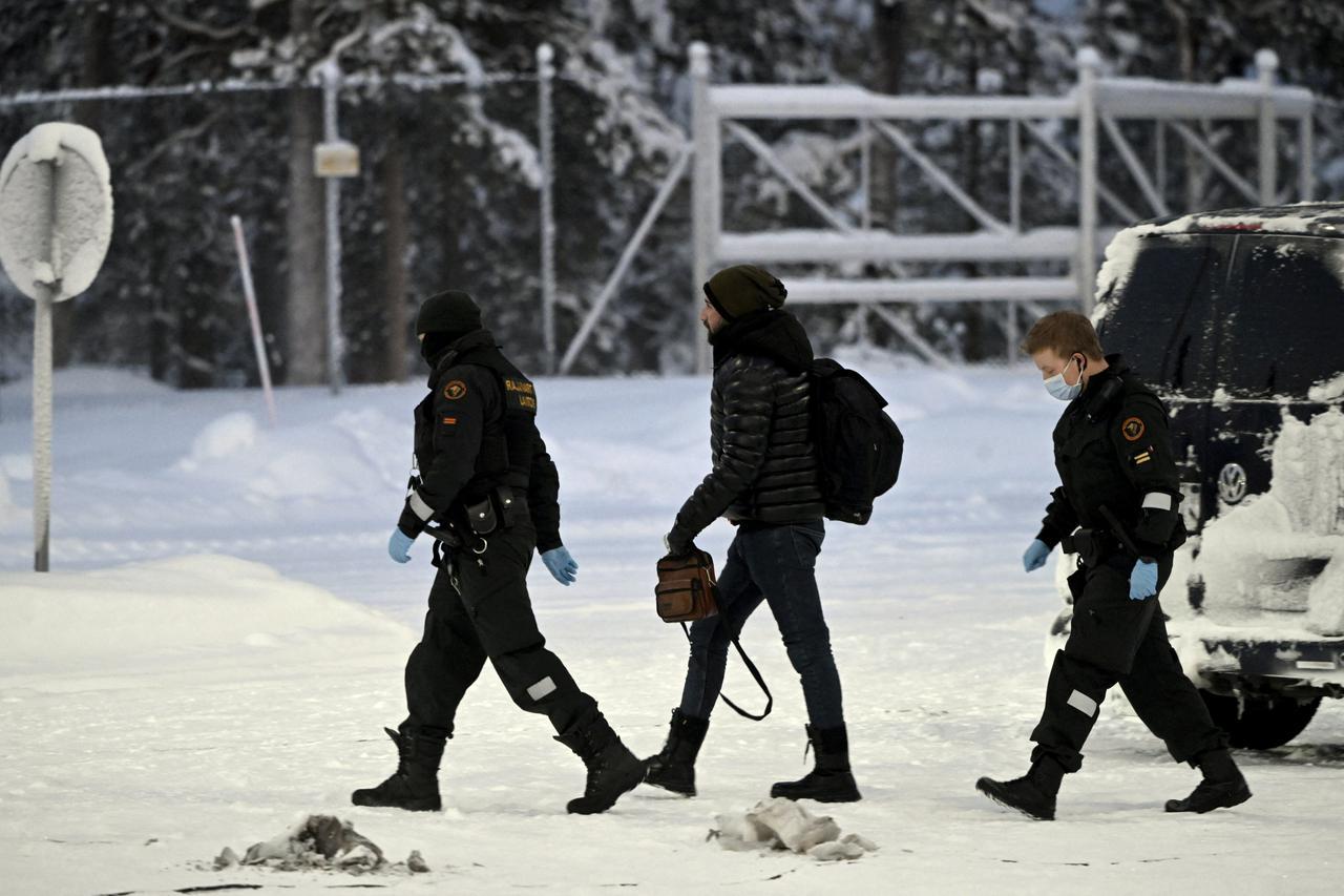 ruska policija na granici