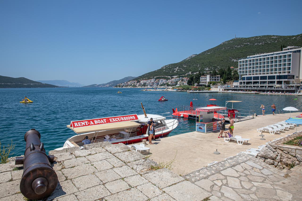 Neum