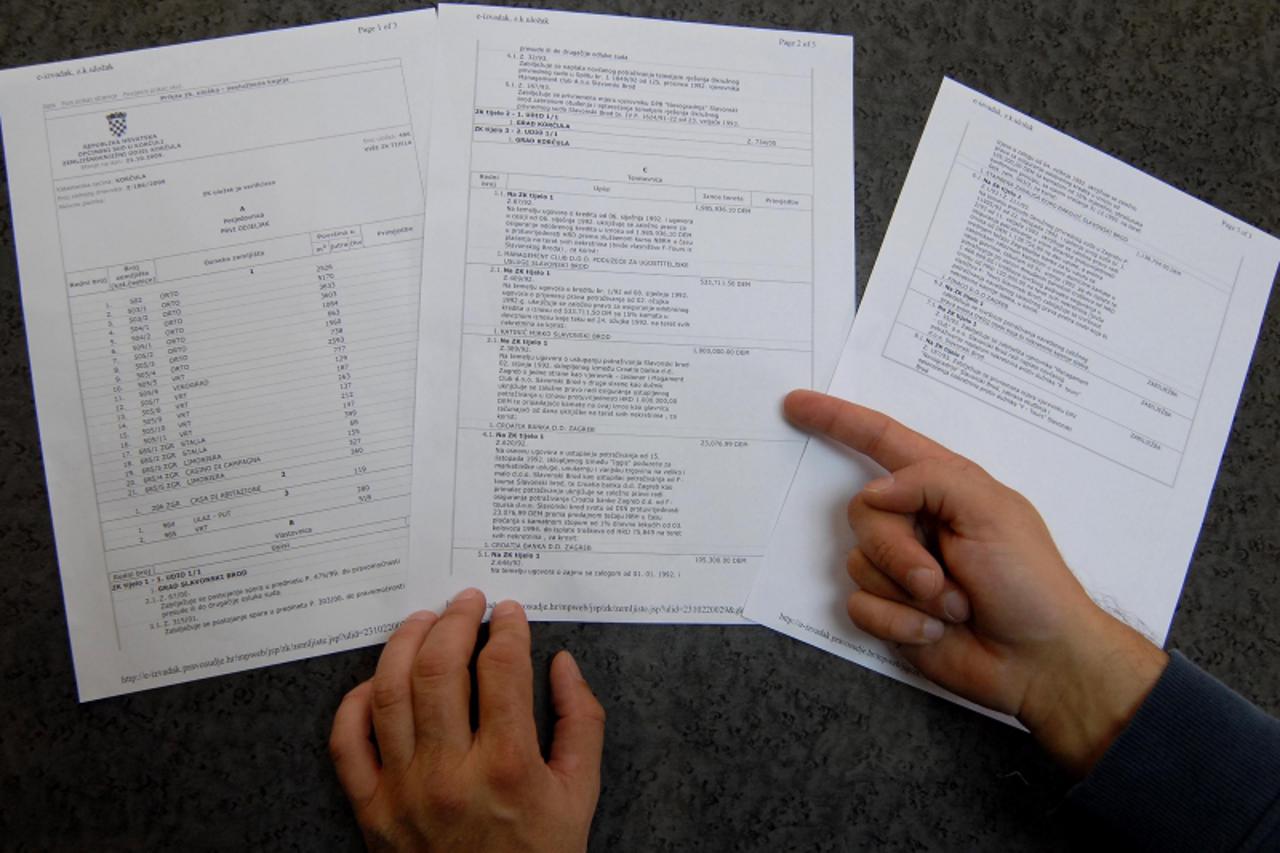 'slavonija-22.10.09 -slavonski brod -hrvatska -  rn:vjerovnici- popis novih dugovanja Photo: Ivica Galovic/VLM'