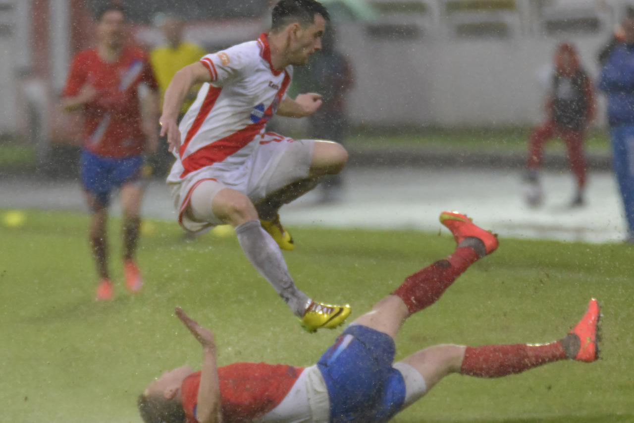 BiH,09.04.2016.Mostar Stadion Bijeli brijeg,  Prvetvena nogometna utakmica   Zrinjski -Borac Photo:Stojan Lasic