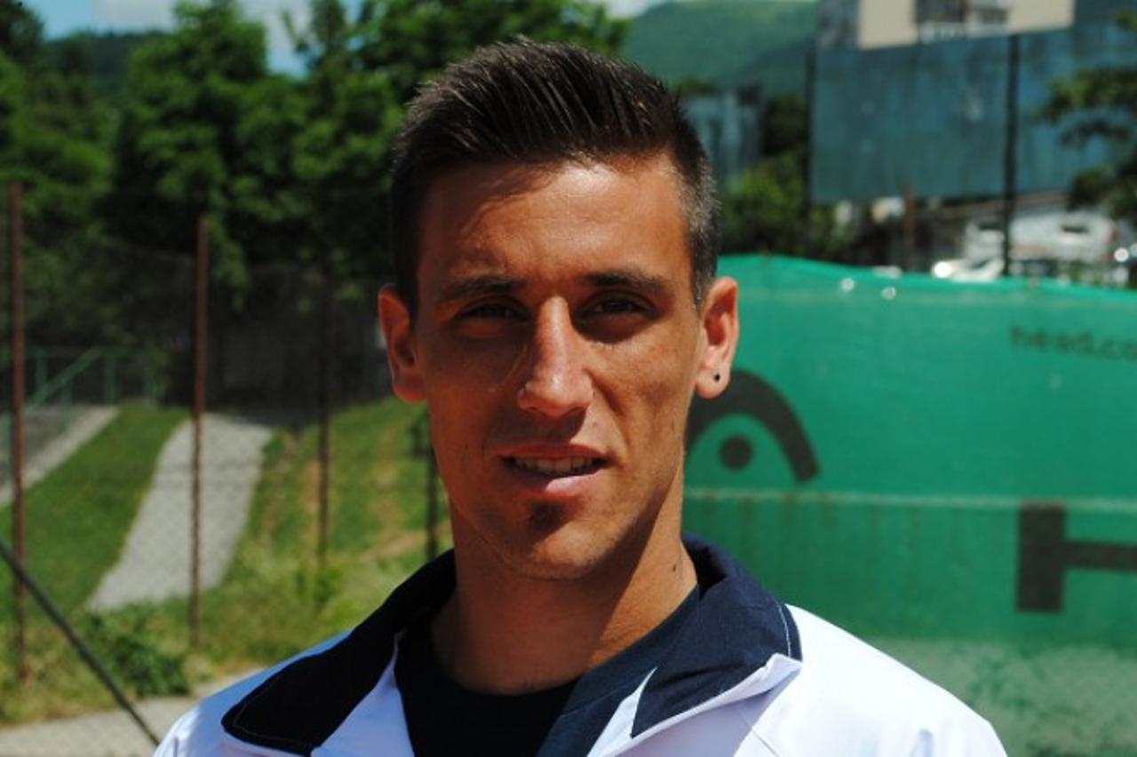  Damir Dzumhur 