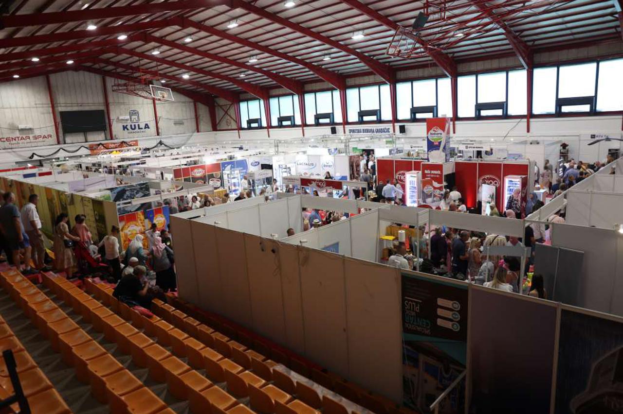 Sajam pčelarstva Gradačac