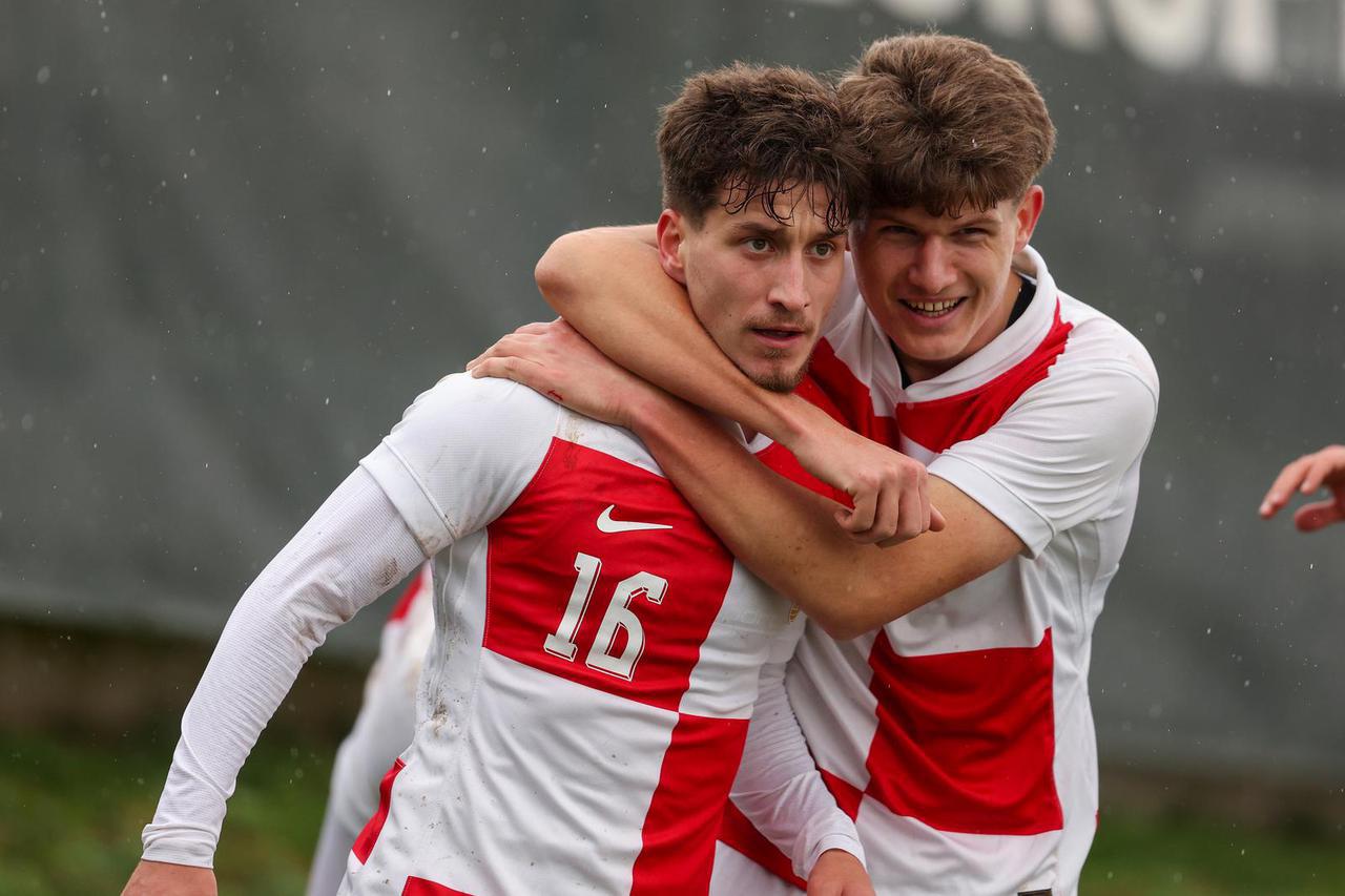 Hrvatska U-19 nogometna reprezentacija