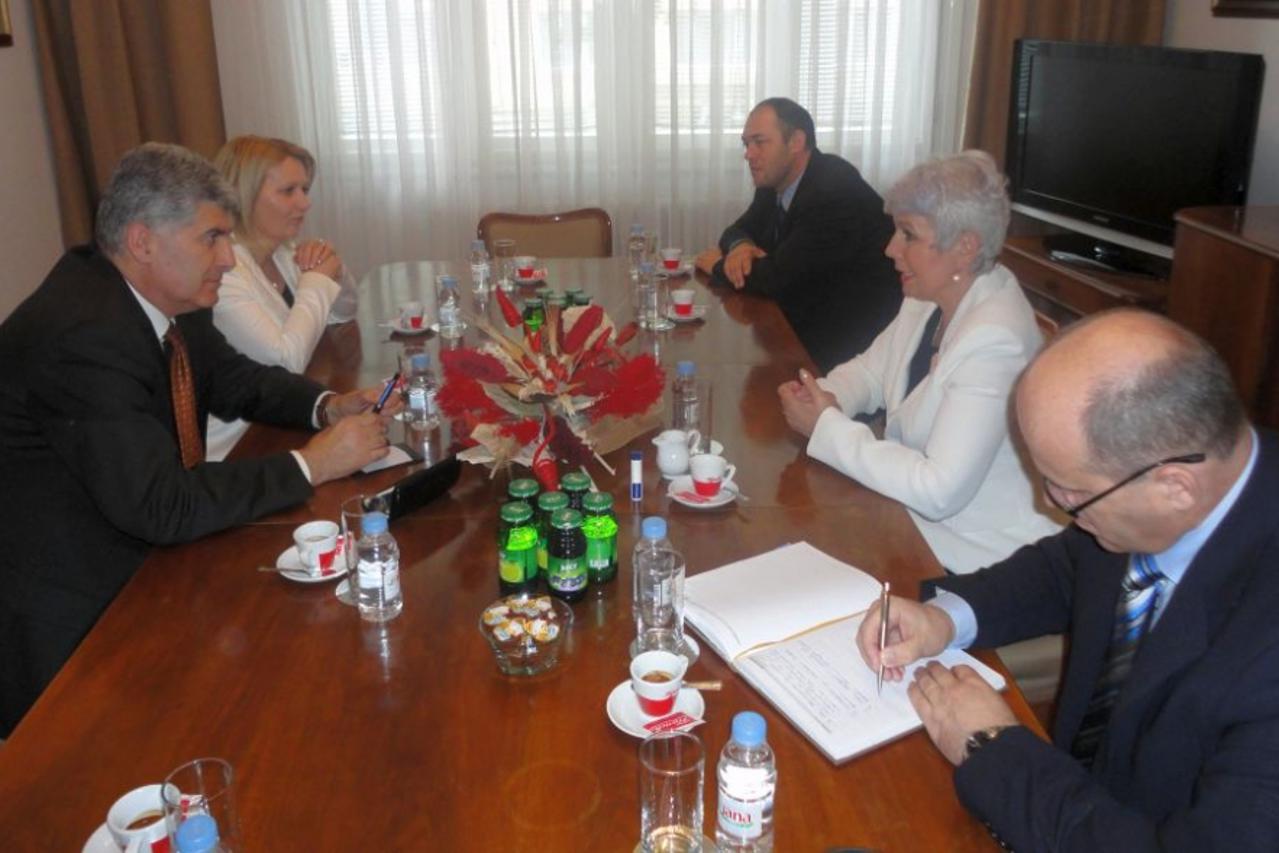 čović
