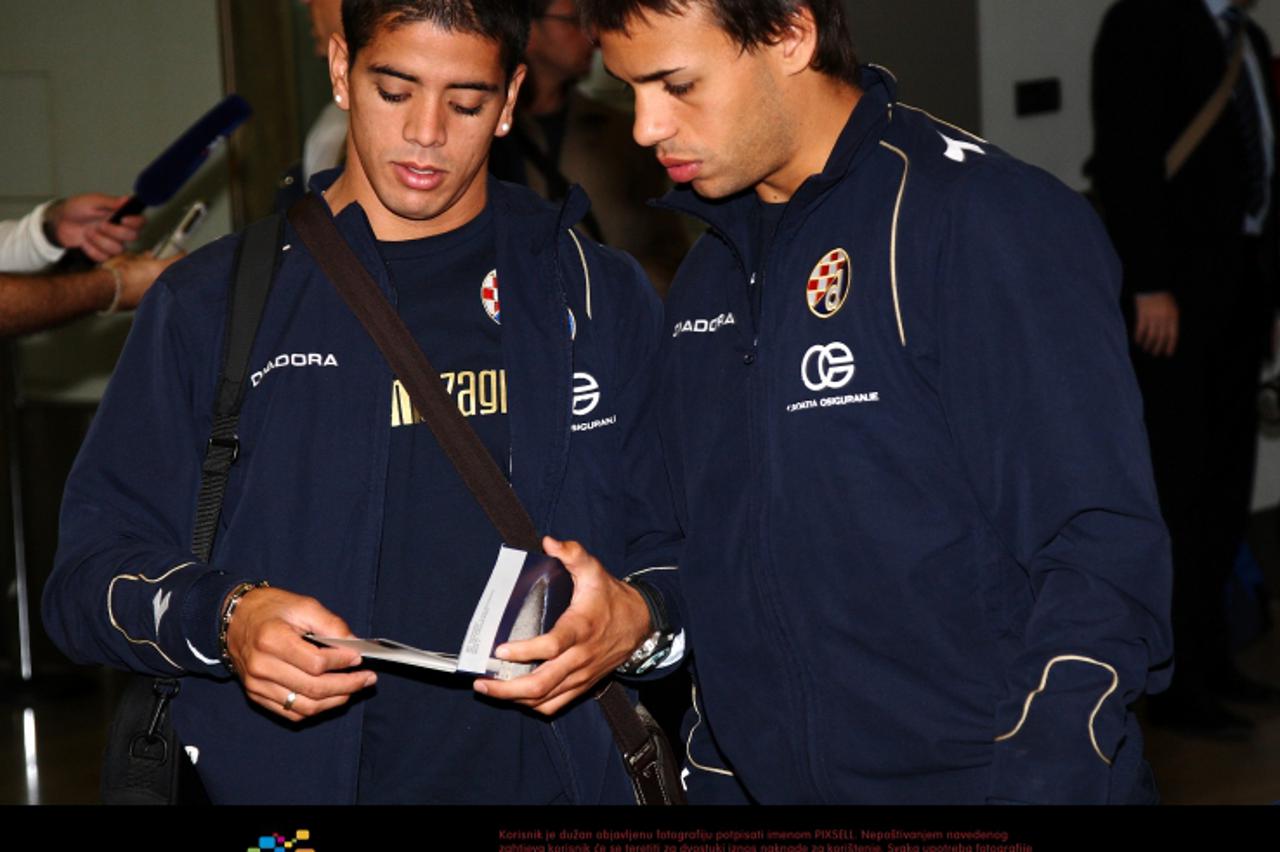 '27.07.2010., Zagreb - Nogometasi NK Dinamo otputovali su u Moldaviju na prvi susret s moldavskim Sheriffom u sklopu treceg pretkola Lige prvaka. Luis Ibanez i Adrian Calello.  Photo: Zeljko Hladika/P