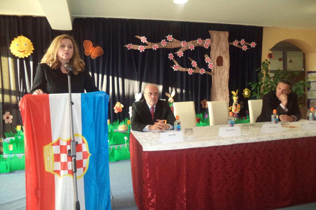 Željana Zovko na predizbornom skupu