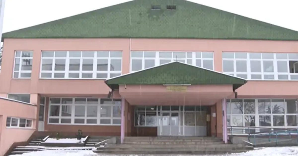 ŠOK U BiH Osnovac u školu donio “listu za odstrel”!