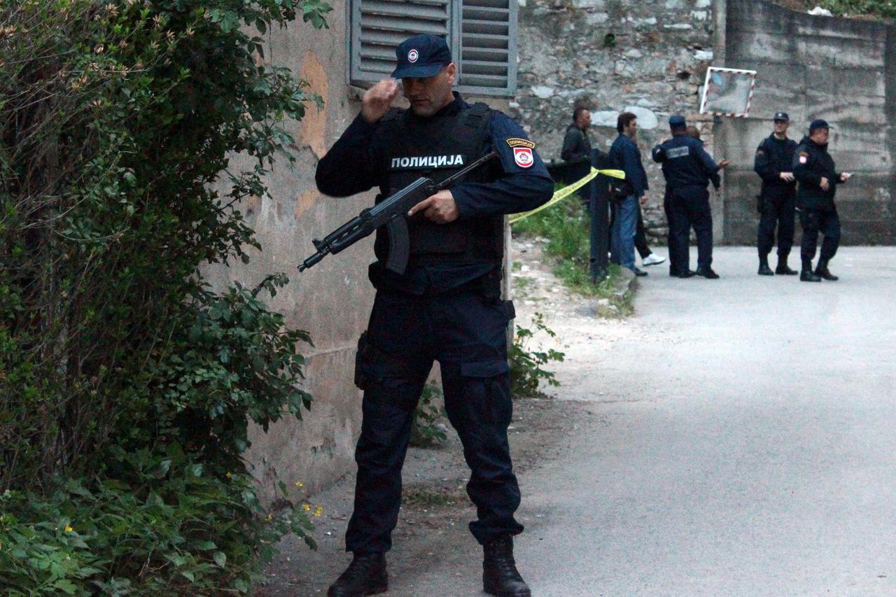 Zvornik policija napad
