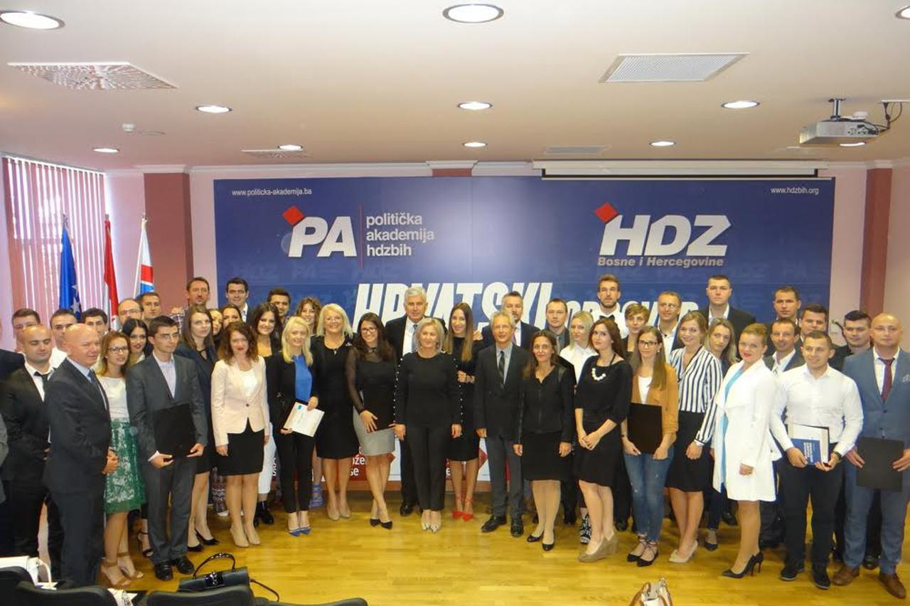 politička akademija