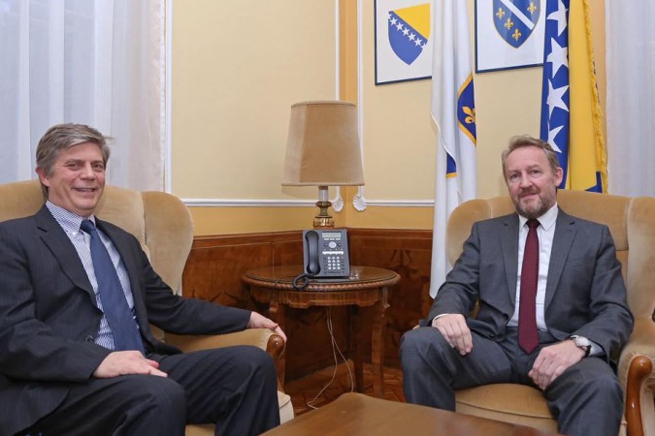 izetbegovic - Wigemark