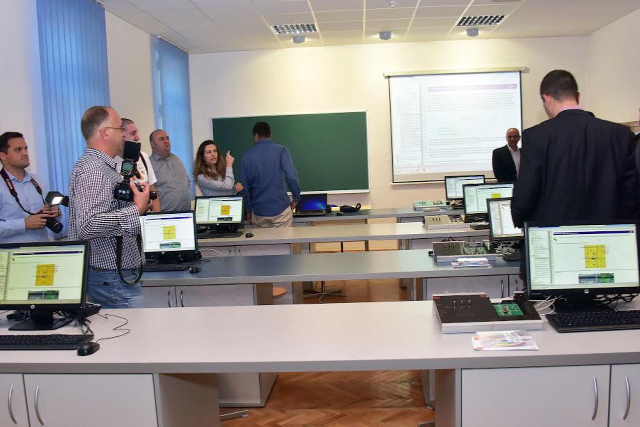 Studij elektrotehnike 