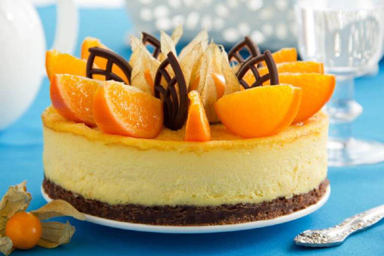 cheesecake s narančom