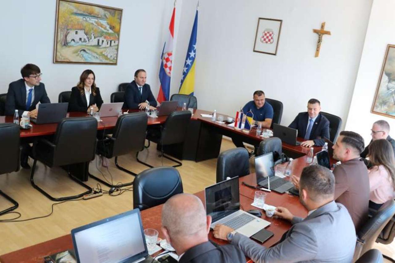 Vlada ŽZH, Vlada ZHŽ