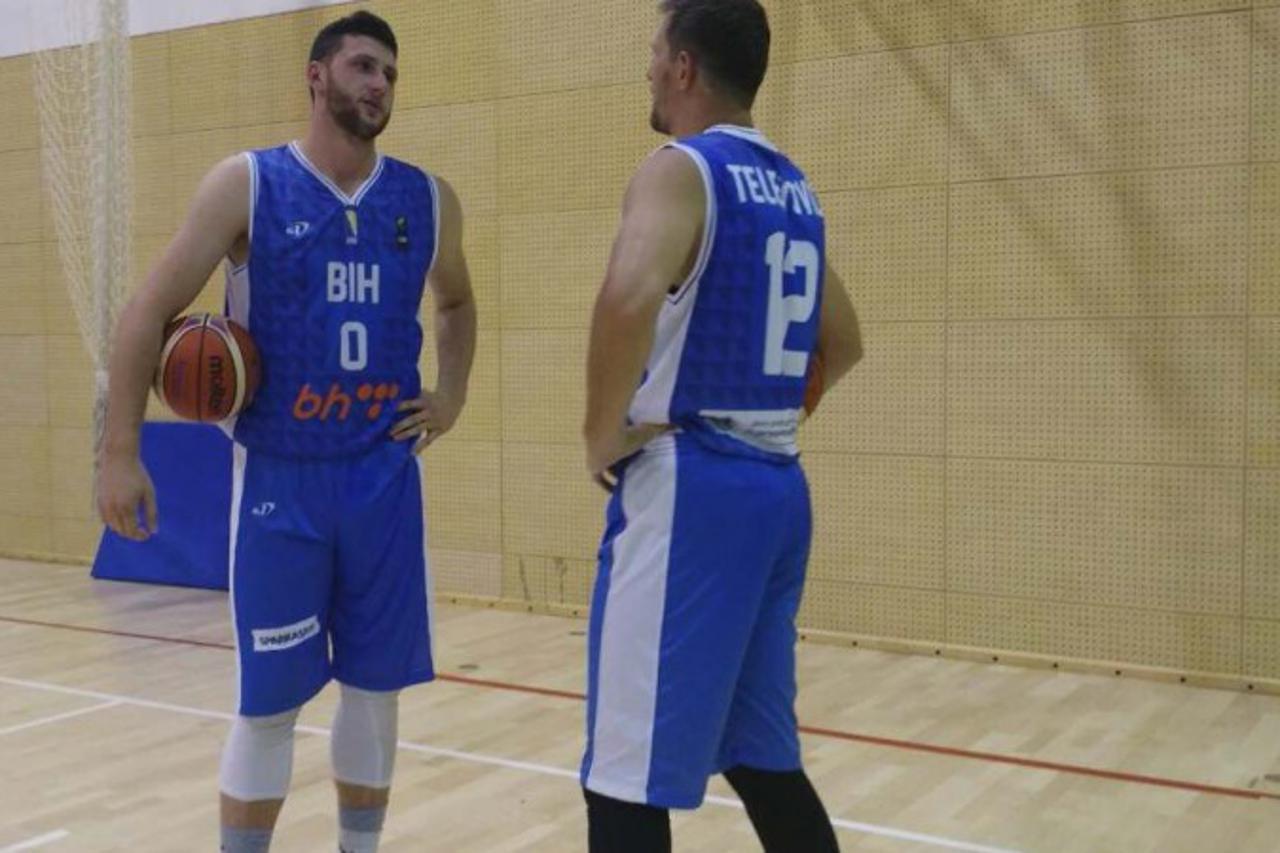  Nurkić-Teletović