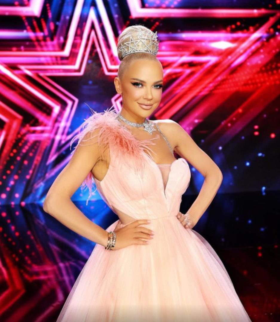 Galerija Kako je Maja Šuput izgledala kao Pojavile su se