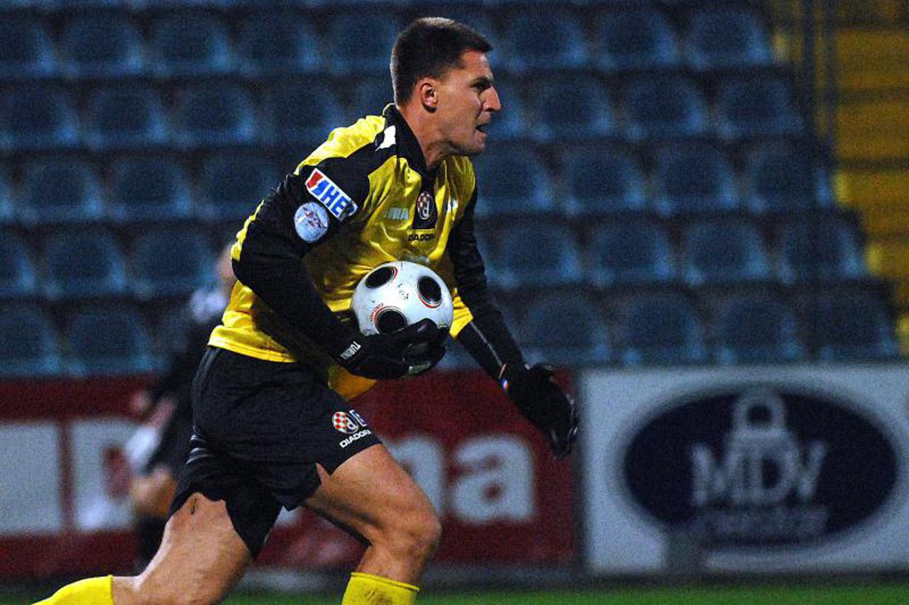 Ivan Turina (1)
