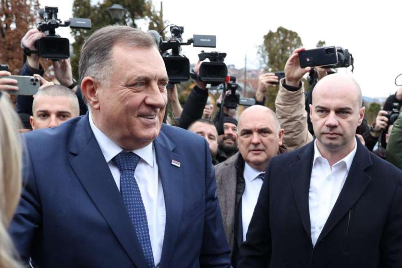 Milorad Dodik pred suđenje