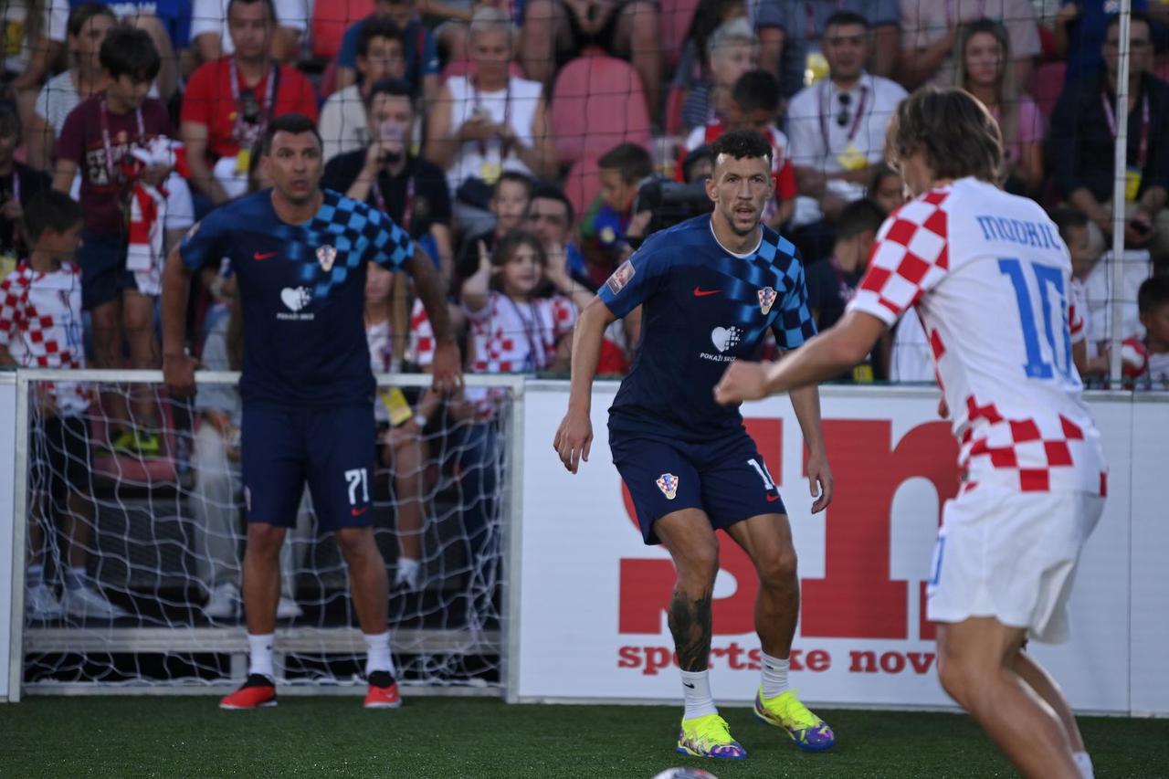 vatreni, ulični nogomet