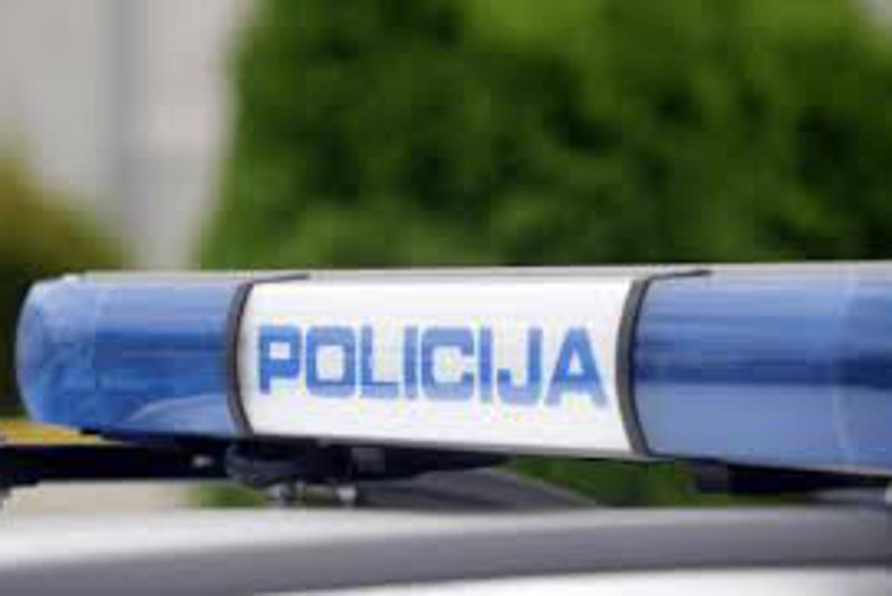 policija