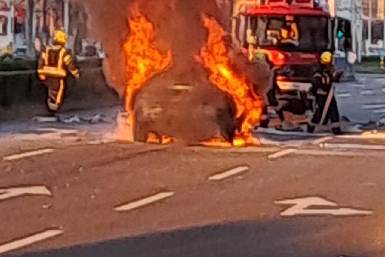 zapaljeno vozilo Zagreb