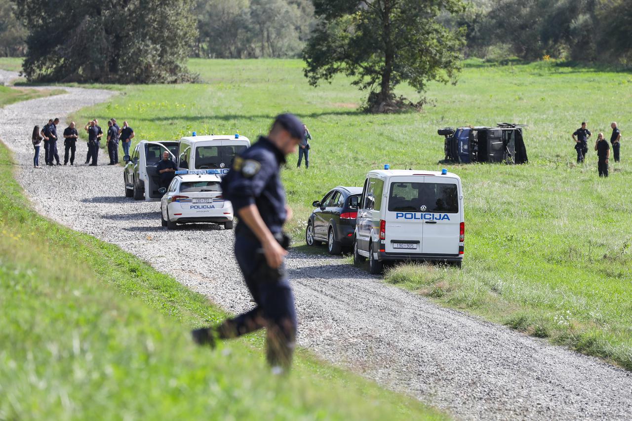 prevrtanje terenca policije u ZG