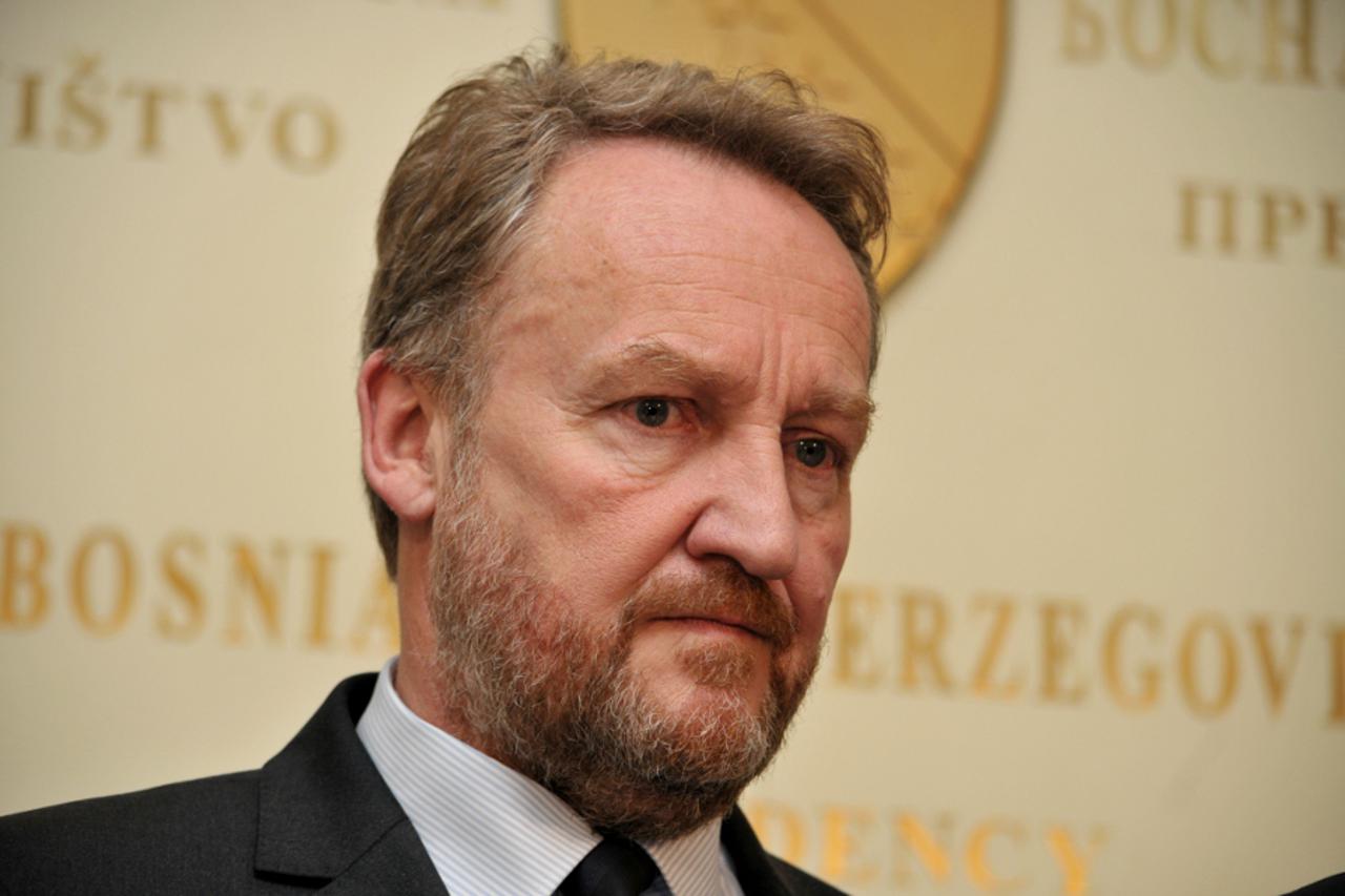Bakir Izetbegović 
