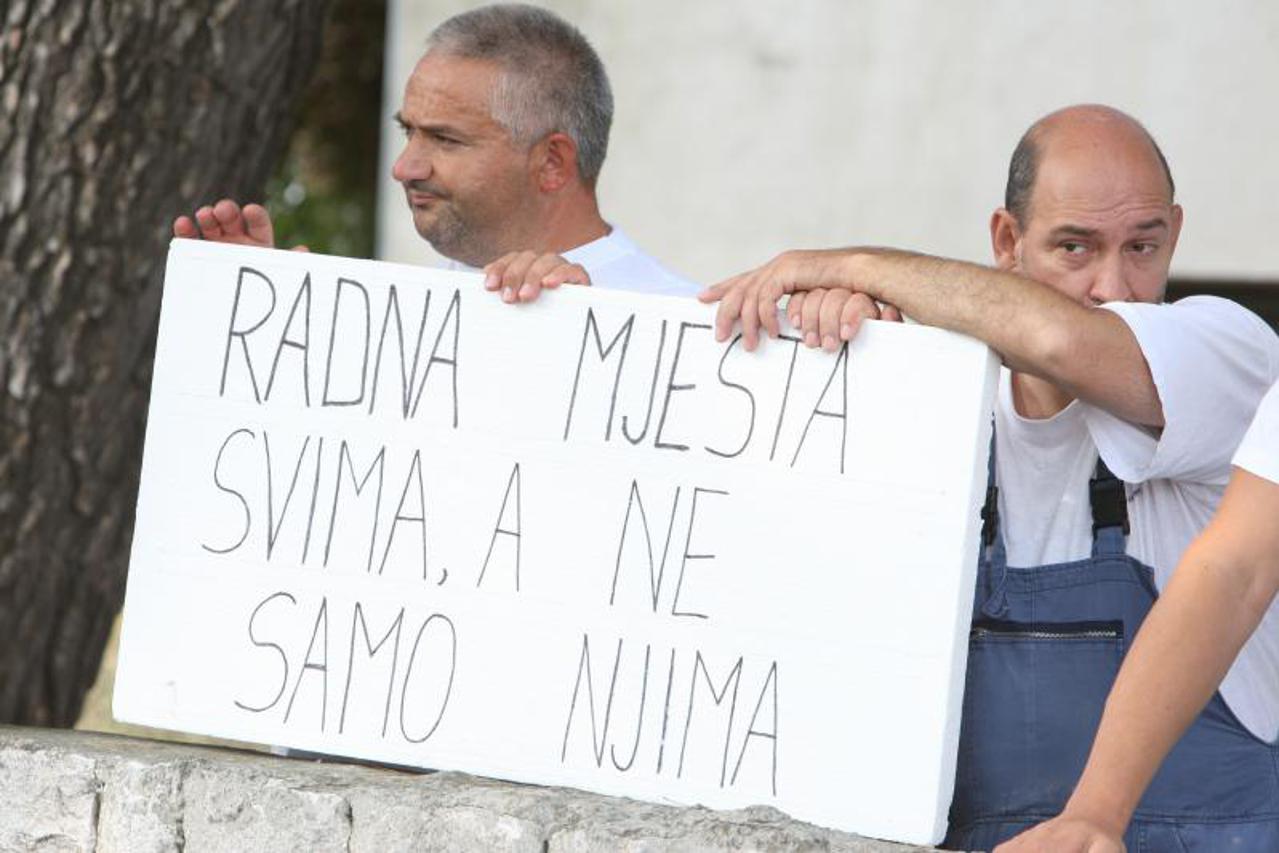 prosvjed,jadrankamen,brač (1)