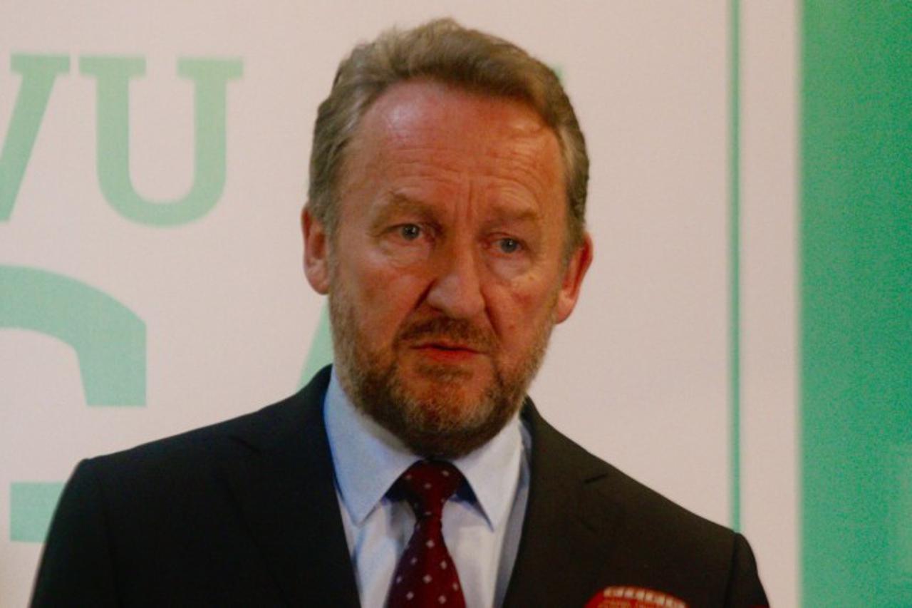 Izetbegović