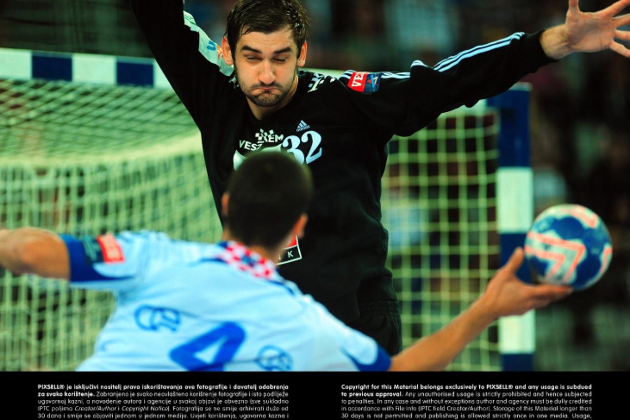 '20.10.2013., Zagreb - EHF Liga prvaka, RK Zagreb Croatia osiguranje - MKB-MVM Veszprem.  Photo: Daniel Kasap/PIXSELL'