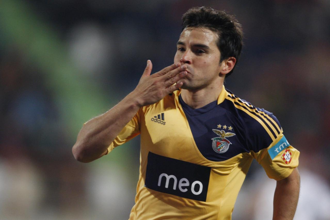 saviola