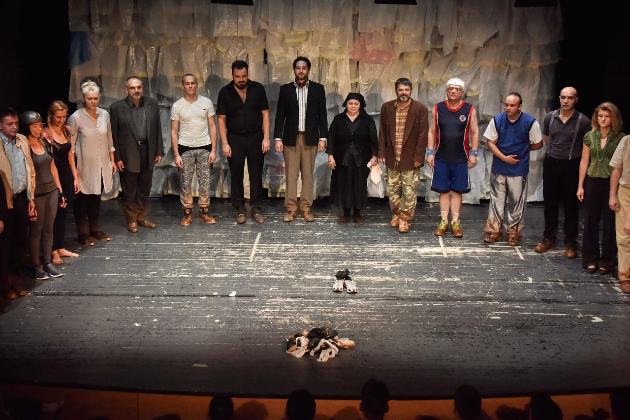 BiH,29.06.16.Mostar,HNK Mostar,  Generalna proba - predpremjera HNK Mostar -Mrtve ribe Photo:Stojan Lasic