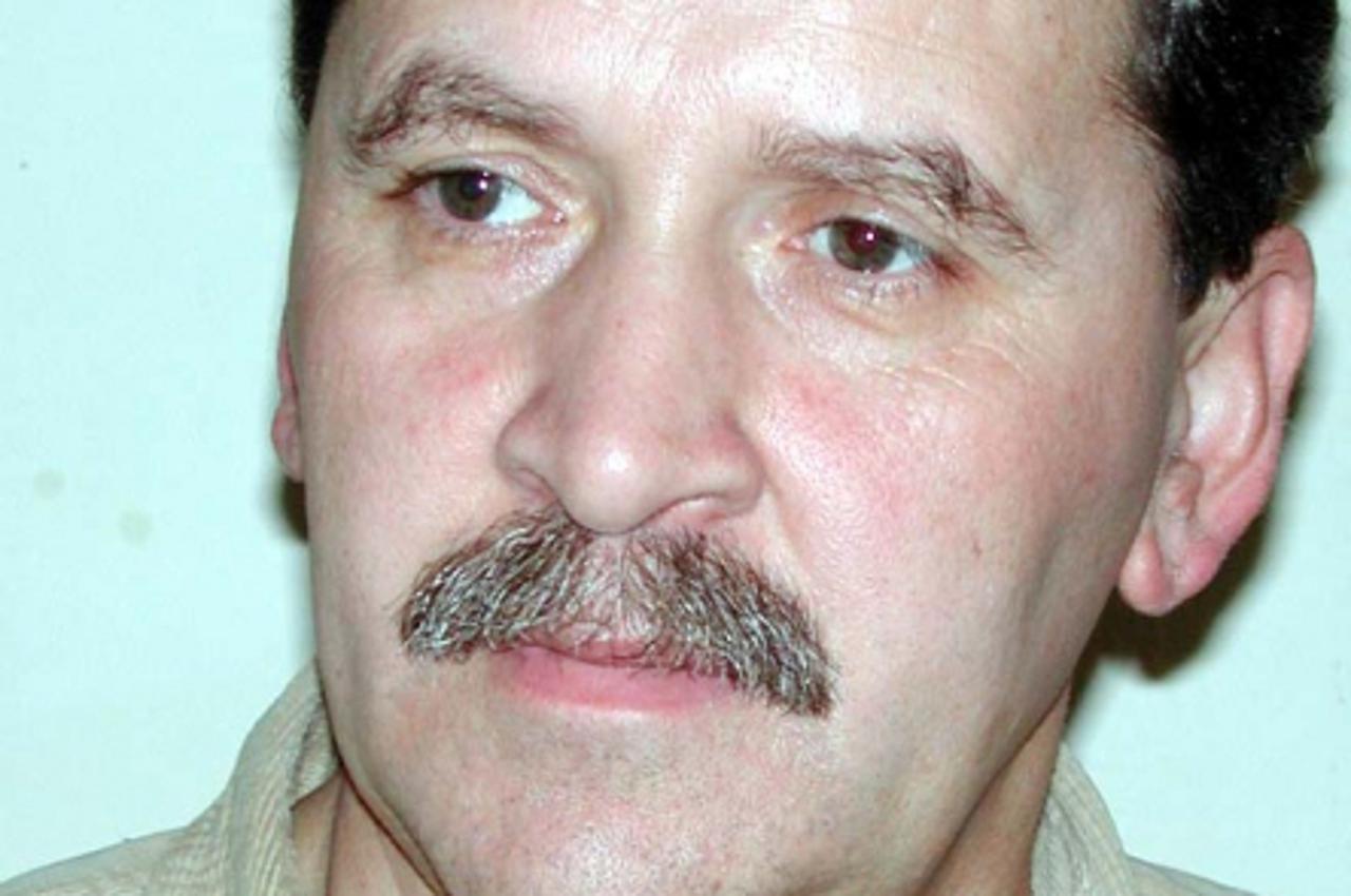 'za doroteju jendric - pod- 031203- slatina  - drgutin santosi, novinar i voditelj dopisnitva Virovitica - Slatina  snimio:dragutin santosi'