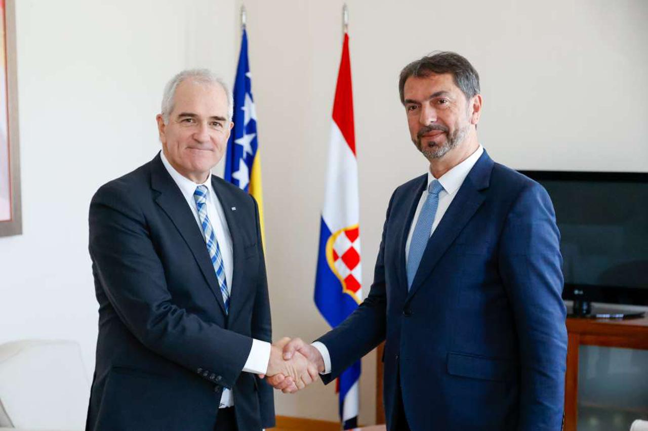 Čavara i Holtzapple