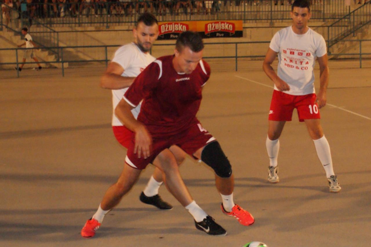 'ligamzcap01_frm_bih_16072013'