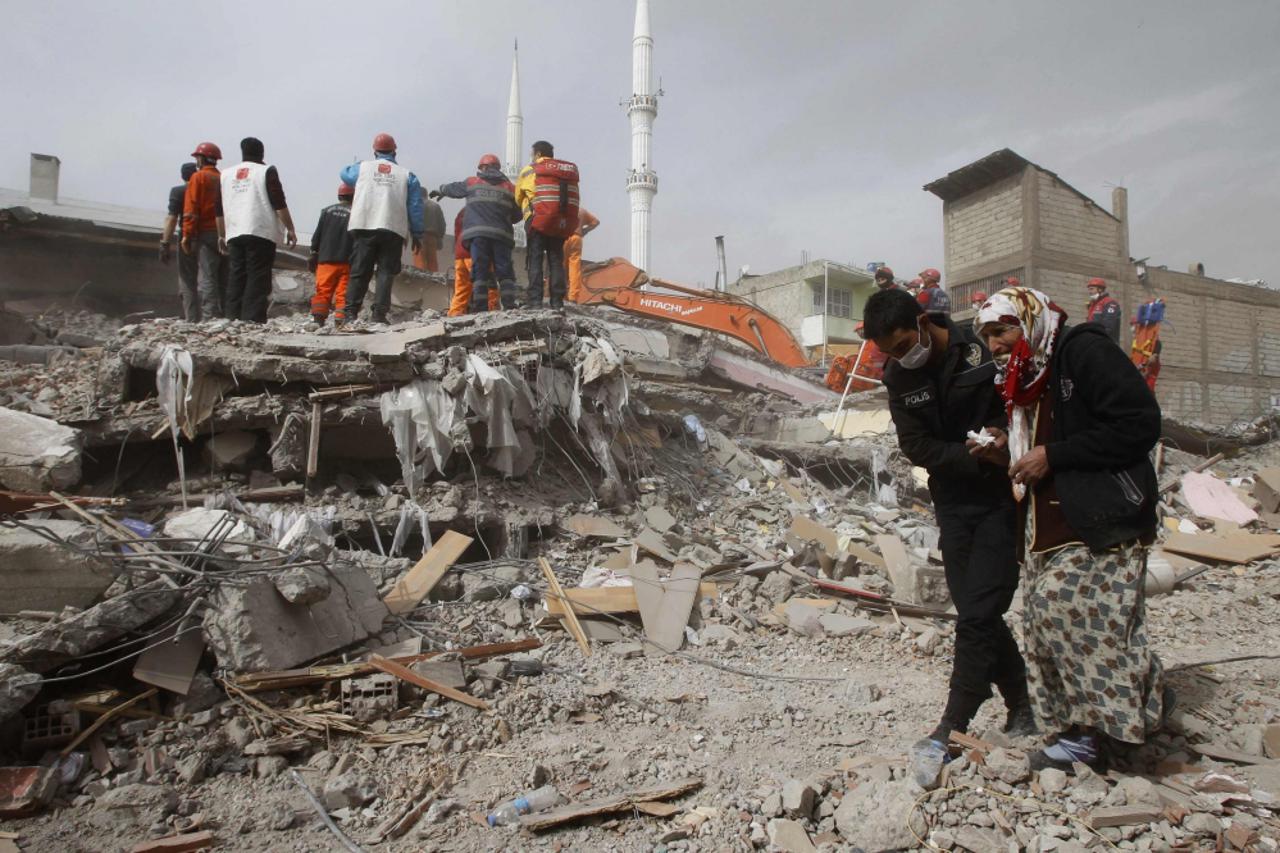 turska, potres, spašavanje (1)
