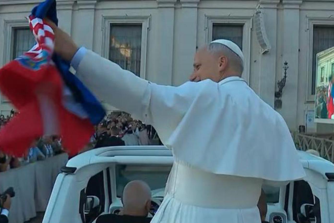 Papa s Hrvatima