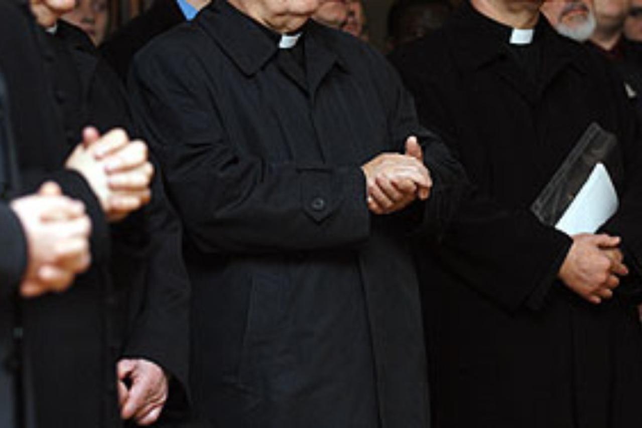 svecenici