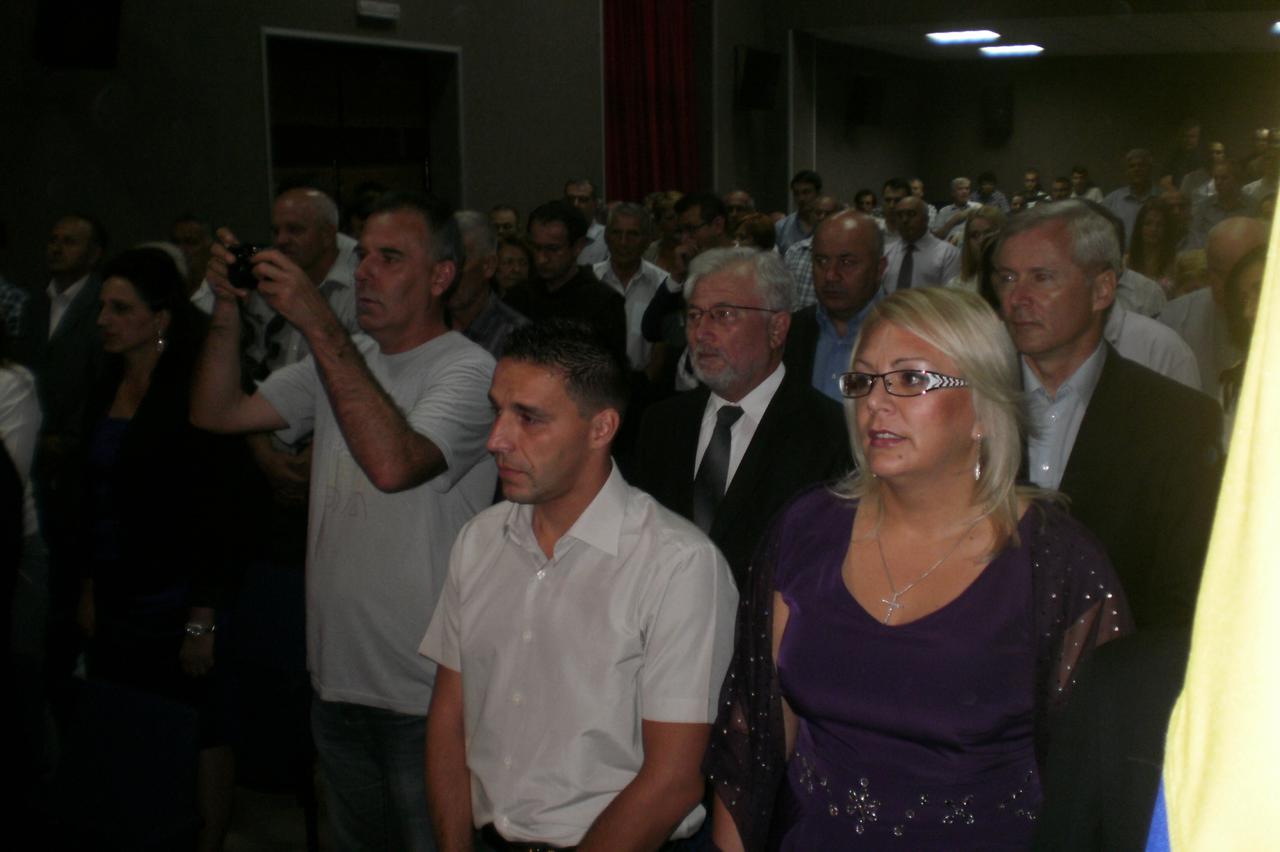 bradara