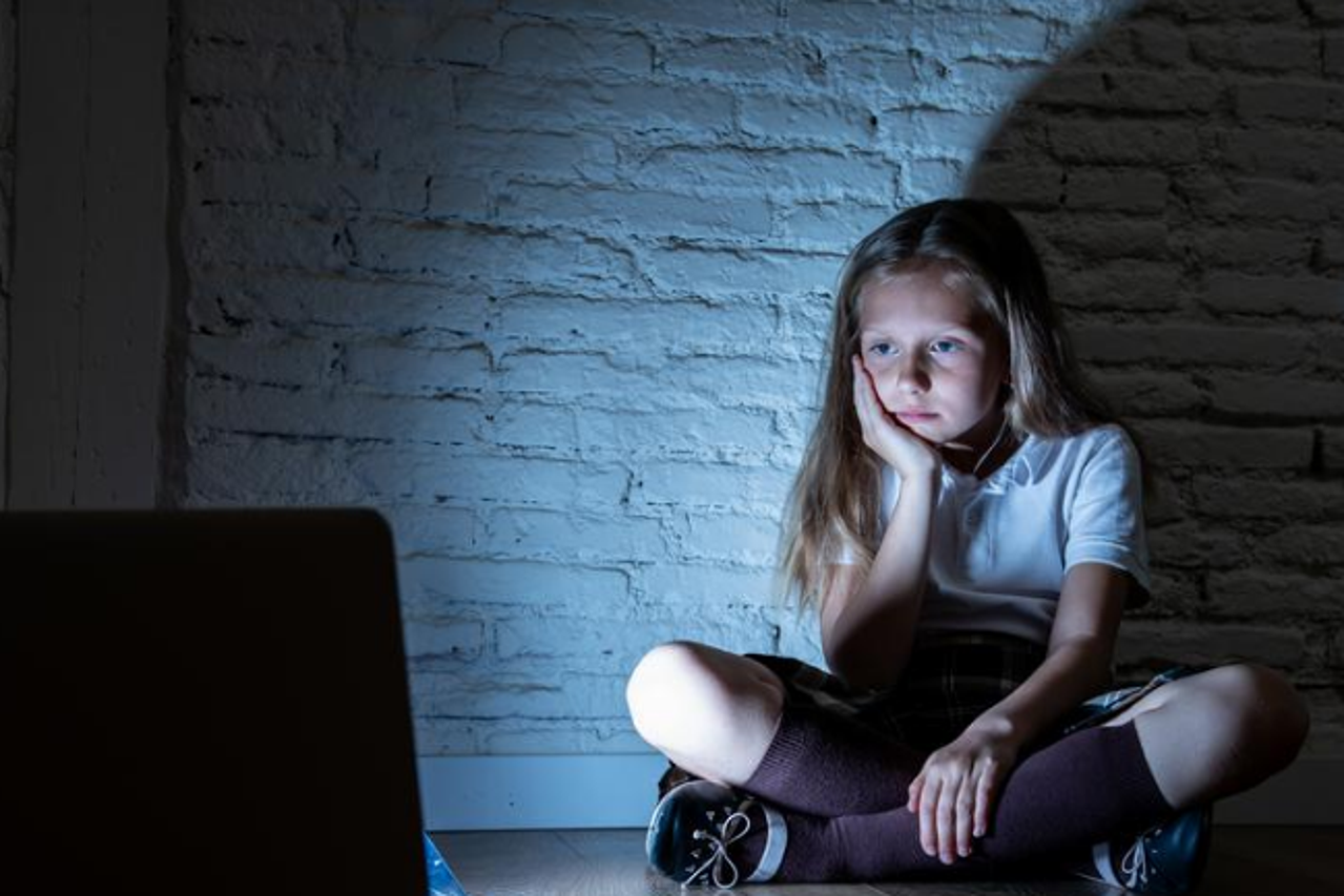 Djeca se susreću s pornografijom već s 10 godina: Kako ih pripremiti na ono  što će vidjeti? - www.vecernji.ba