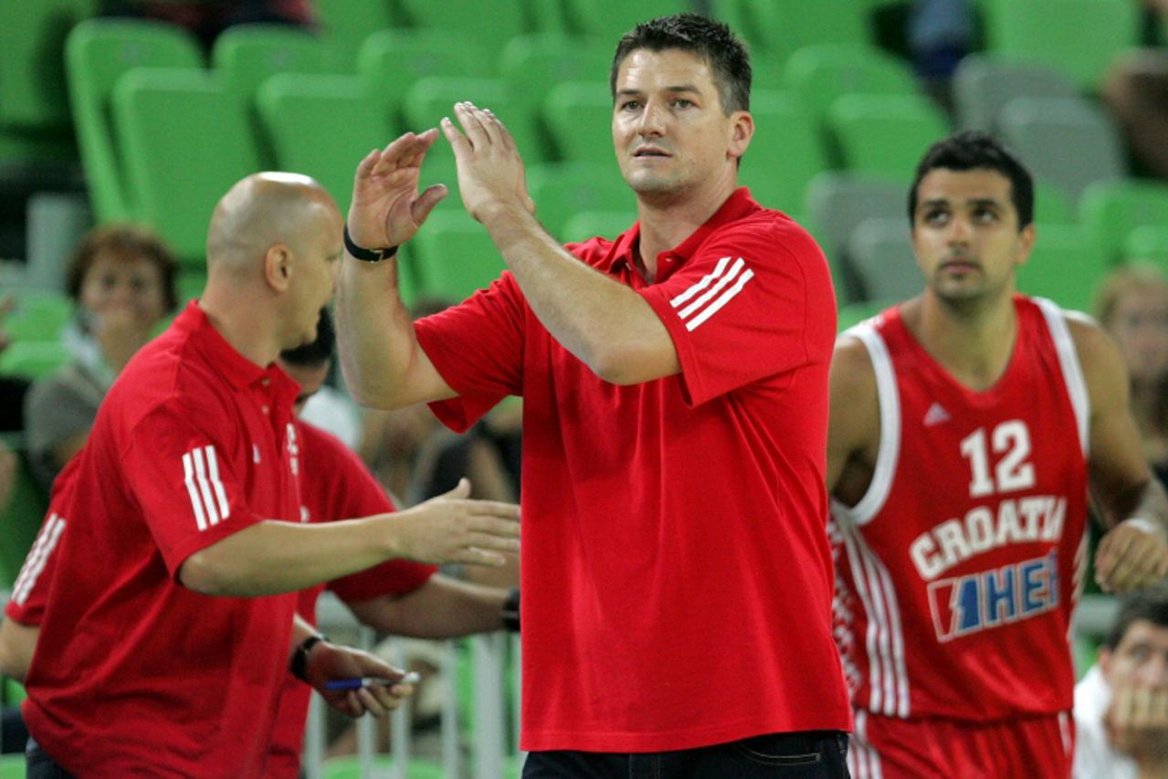 \'06.08.2011., Arena Stozice, Ljubljana - U Stozicama se odrzava prvo izdanje prijateljskog kosarkaskog turnira pod nazivom Addeco pokal EX-YU 2011. na kojem nastupaju svih sest bivsih jugoslavenskih 