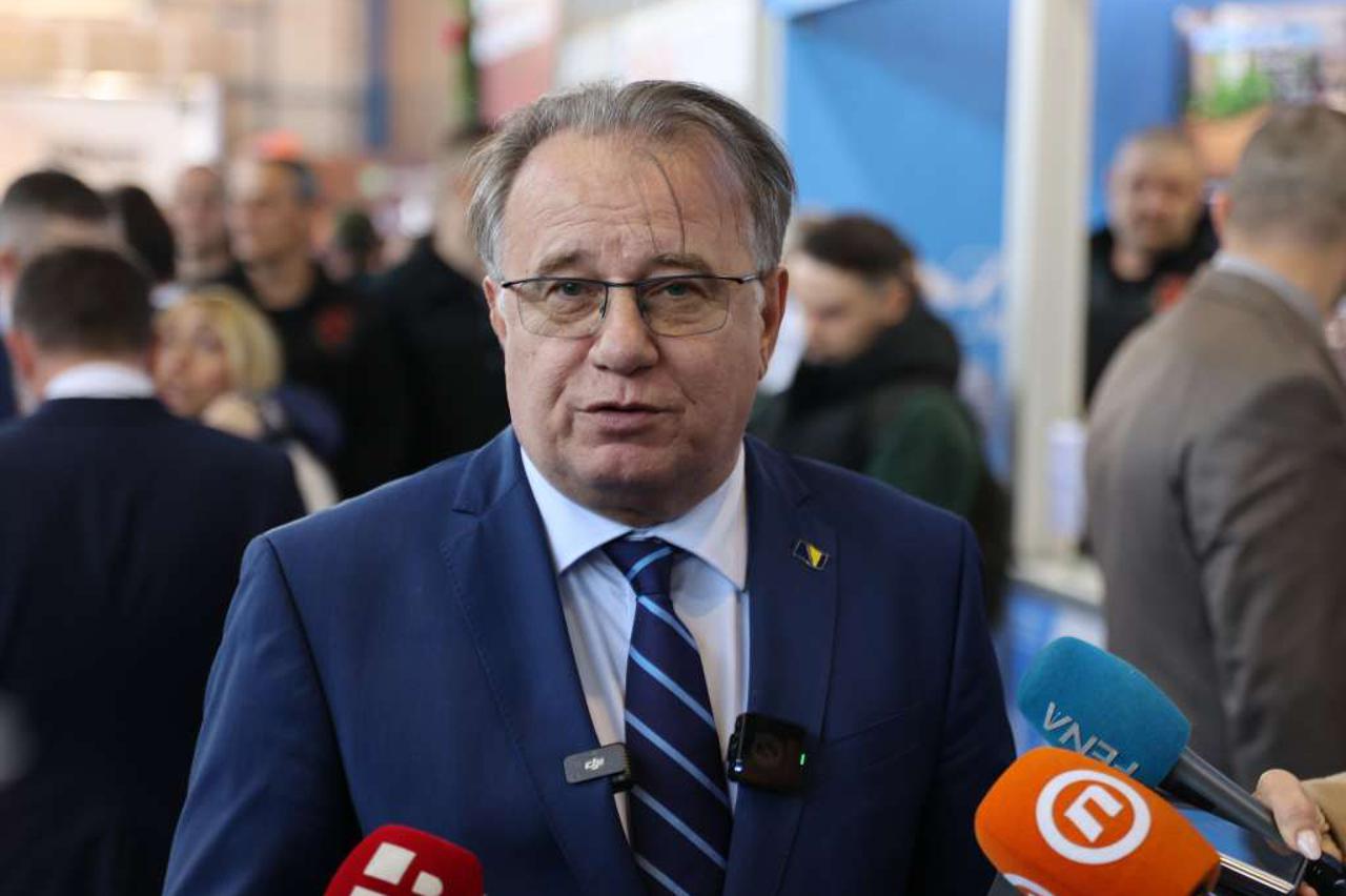 Nermin Nikšić