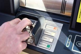 Sredinom mjeseca provjerite račune: Rastu novčane naknade u Hrvatskoj, evo tko će sve dobiti povećanje