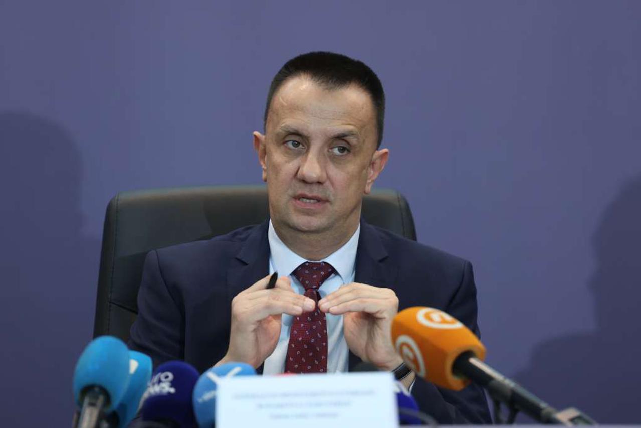Vadran Lakić
