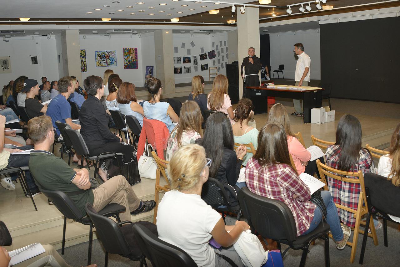 BiH;7.09.15. Mostar;   Predstavljanje partiture opere DIVA Dragana Filipovica, libreto fra Ante Maric, Snimio:Stole Lasic